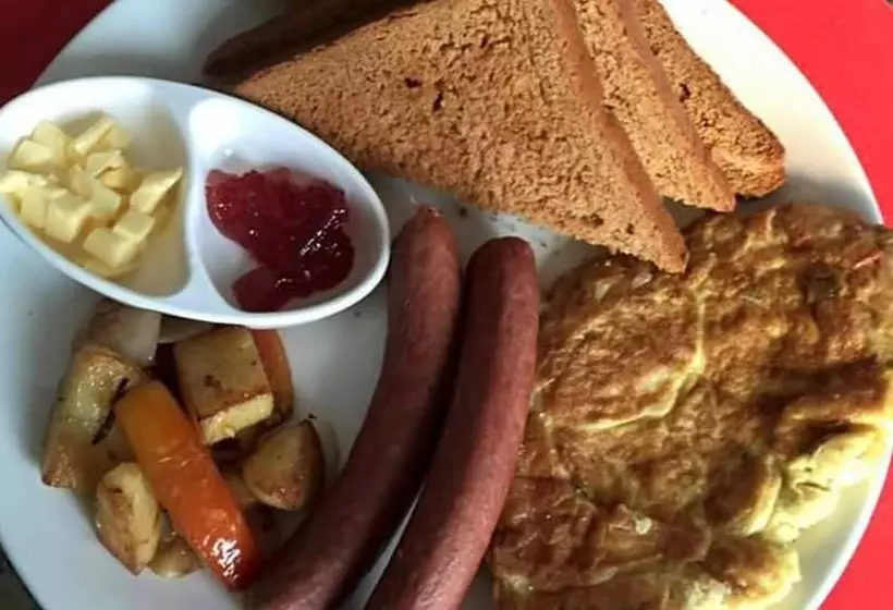 هتل Myagdi Chhahari Guest House