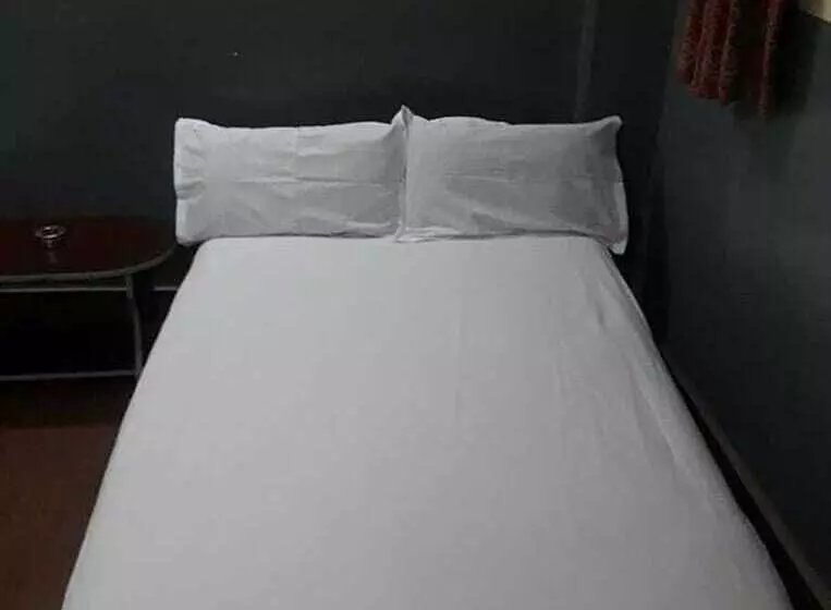 هتل Myagdi Chhahari Guest House