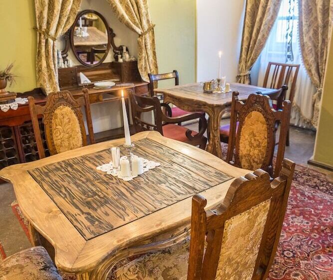 Hotel Pakruojis Manor S Palace Boutique