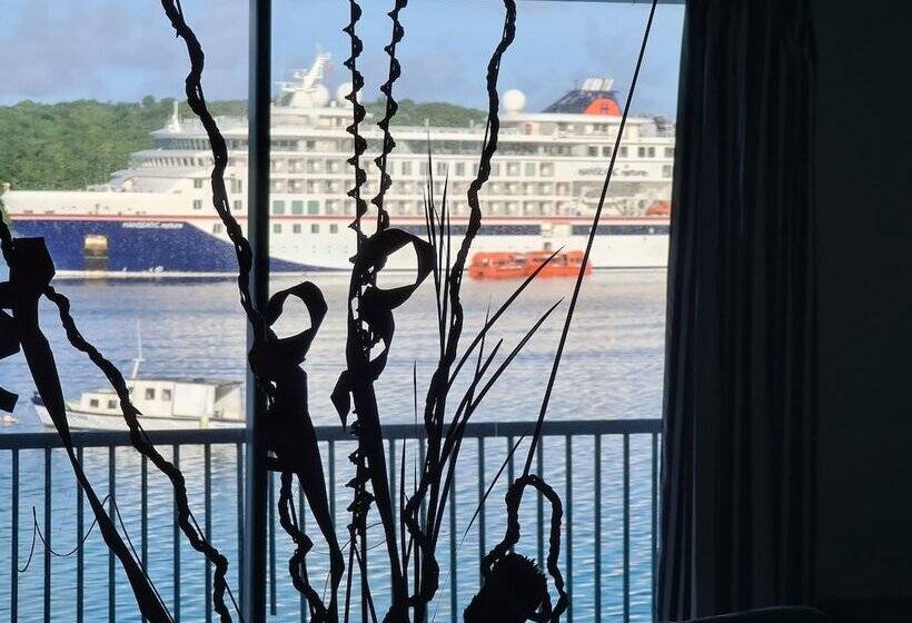 فندق Puataukanave International