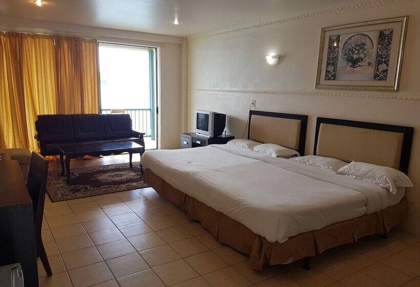 فندق Puataukanave International