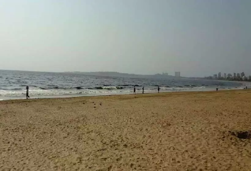 هتل Room Maangta 213   Juhu