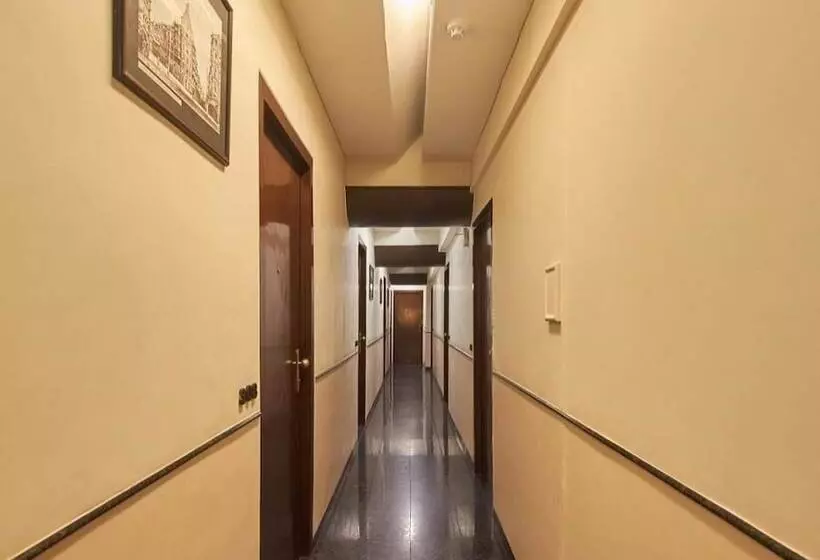 هتل Room Maangta 213   Juhu