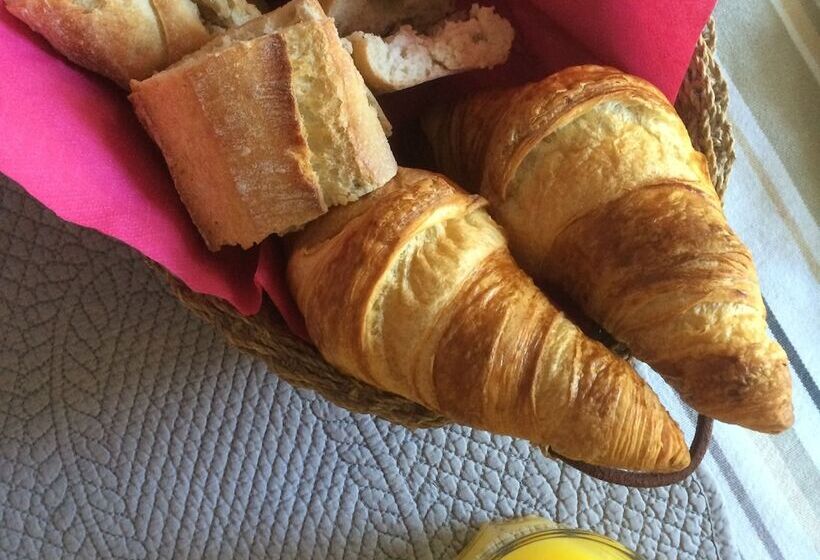 پانسیون Blue Lodge In Bordeaux