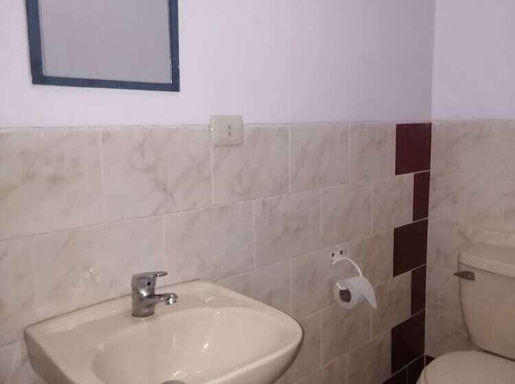 Пансион Hospedaje Harjeny