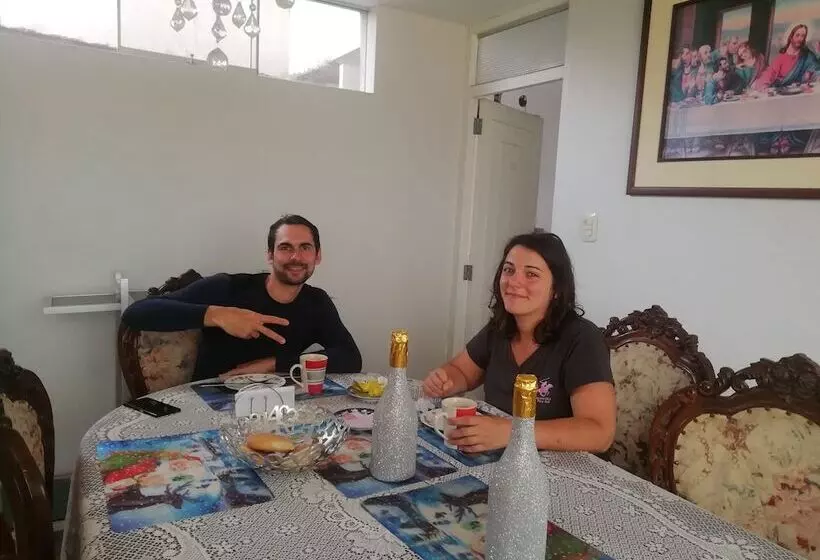 پانسیون Hospedaje Harjeny