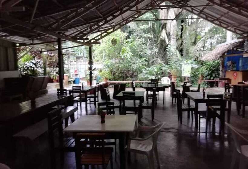 پانسیون Villa Hermosa De Tambopata