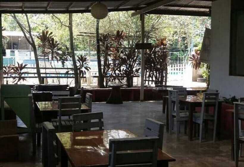 پانسیون Villa Hermosa De Tambopata