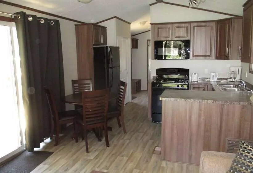 Pickerel Park Rv Resort