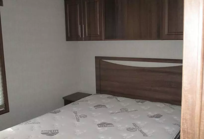 Pickerel Park Rv Resort