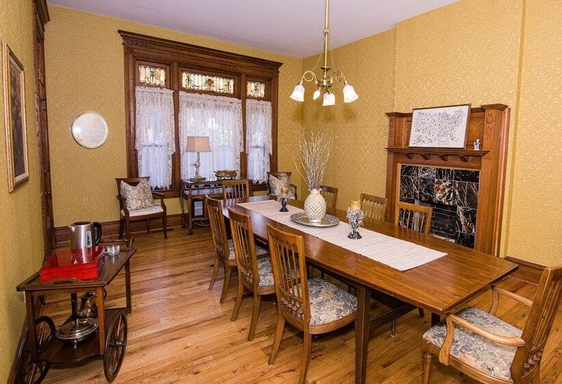 The Levi Deal Mansion Bed & Breakfast
