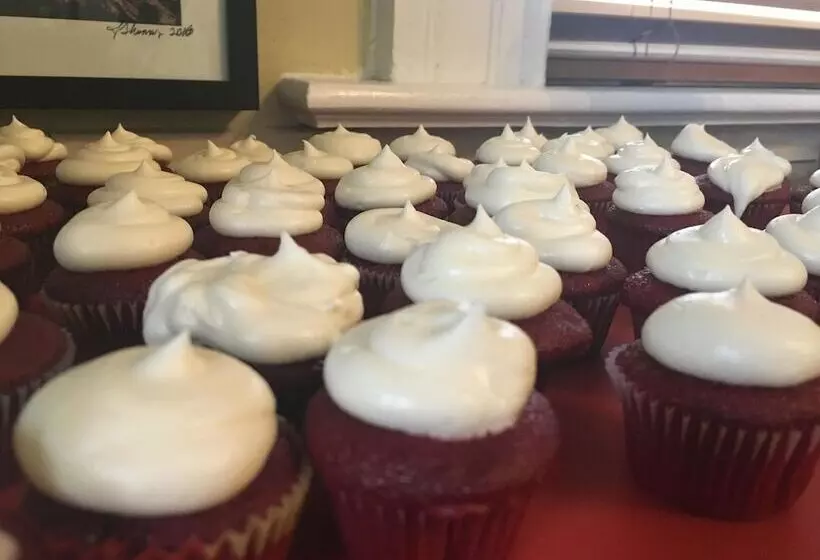 The Levi Deal Mansion Bed & Breakfast