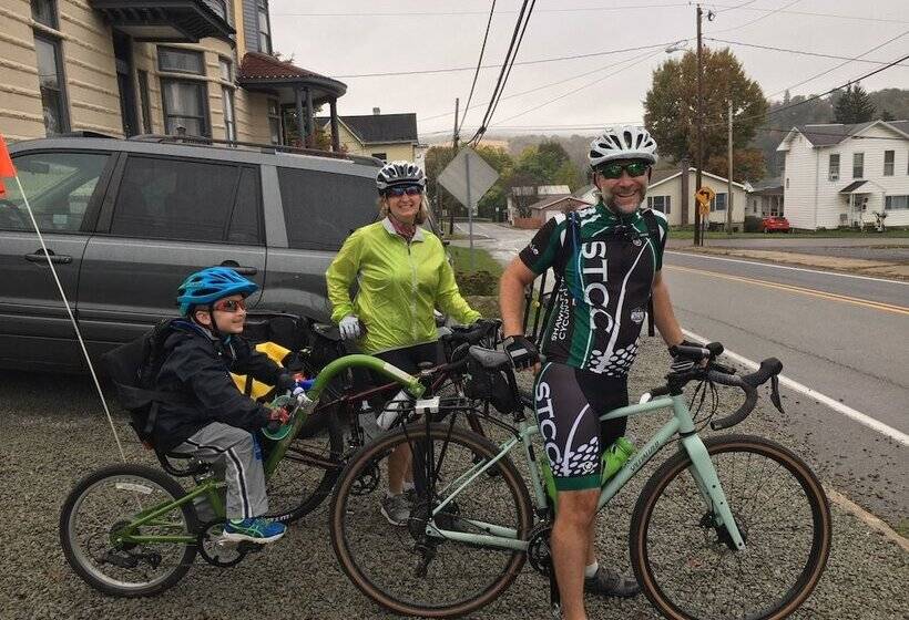 The Levi Deal Mansion Bed & Breakfast