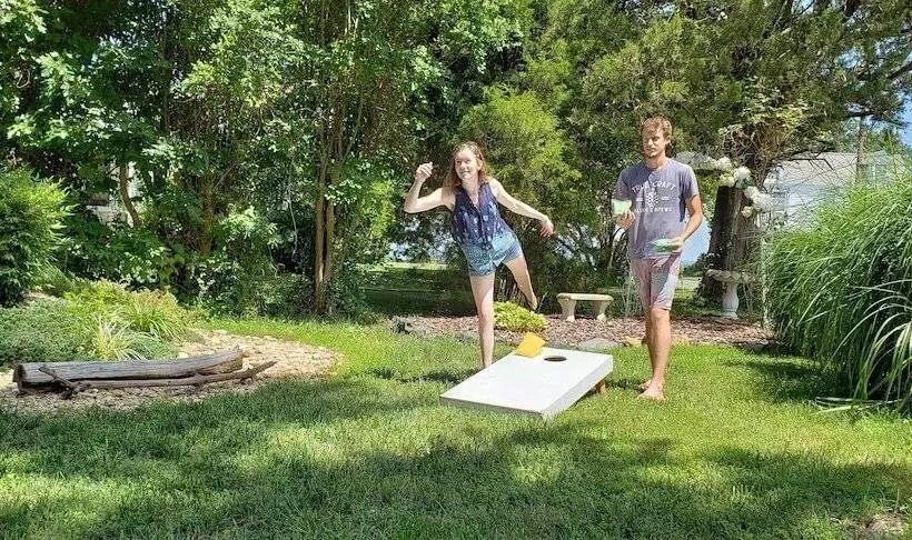 Colonial Beach Plaza Bed & Breakfast