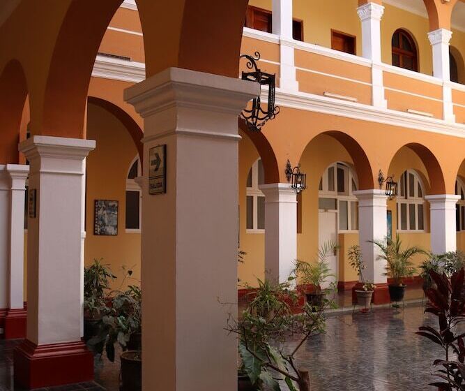 Grand Hotel Huánuco