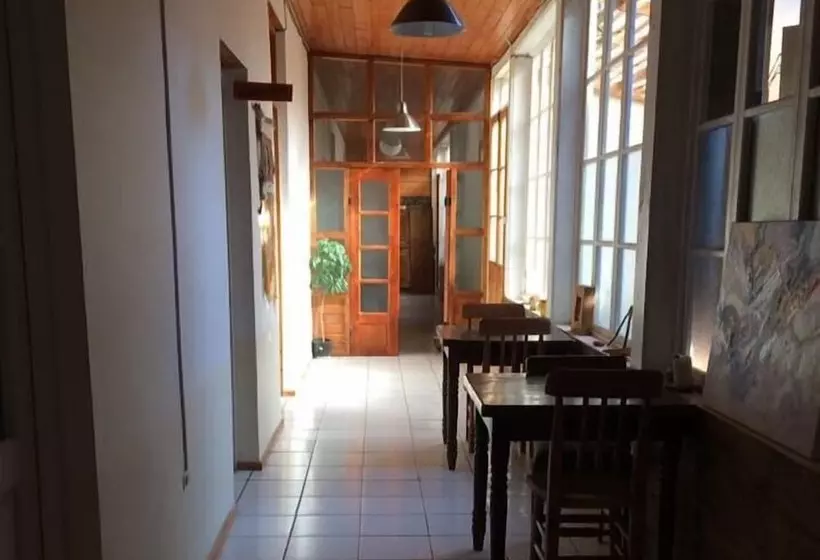 Hostal Rocas Del Maule