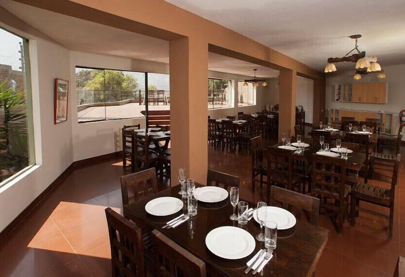 Отель El Angolo Chosica