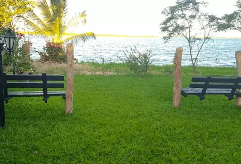 ホテル Estalagem águas Do Chico