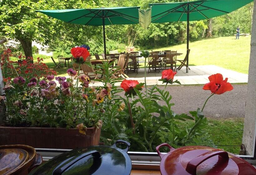 Отель Lodge Hôtel Domaine De Sommedieue