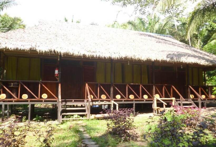 בית מלון כפרי Maloka Sandoval Lodge