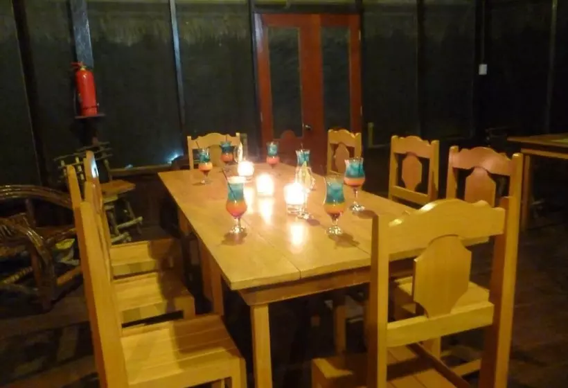 هتل Maloka Sandoval Lodge