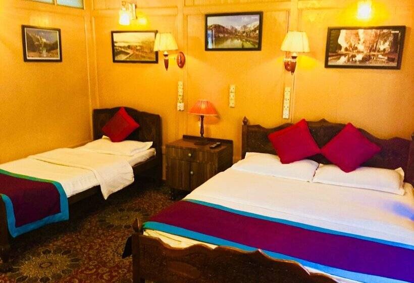 Hotel Manila Groups Of Houseboats