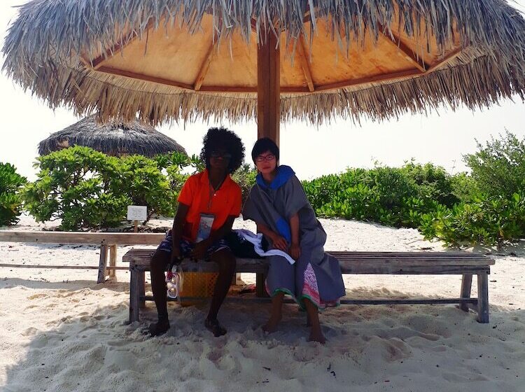 هتل Rasdhoo Sea View