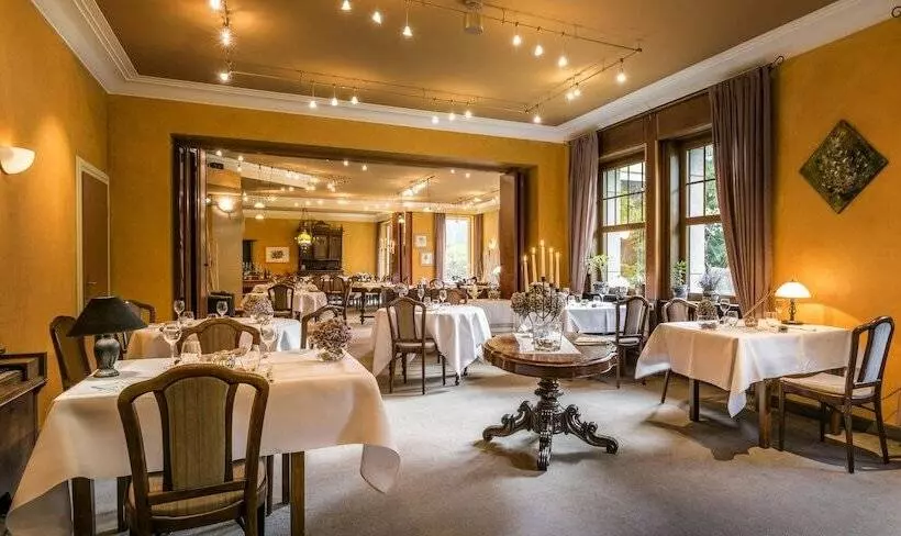 هتل Restaurant Le Cigalon