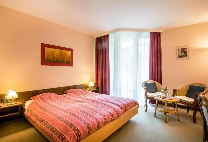 هتل Restaurant Le Cigalon