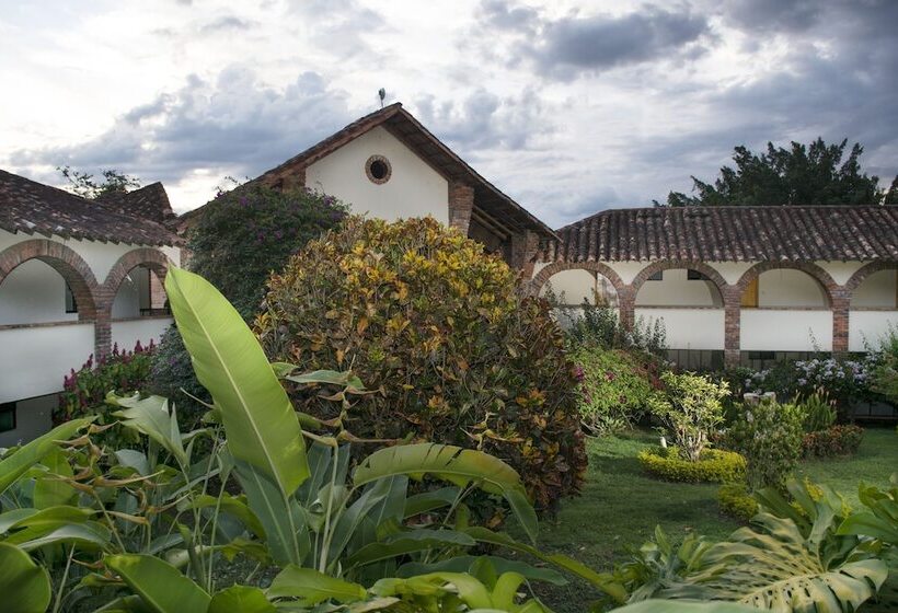 ホテル San Gil Del Campo