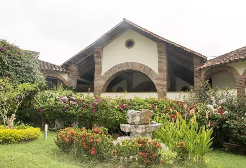 ホテル San Gil Del Campo