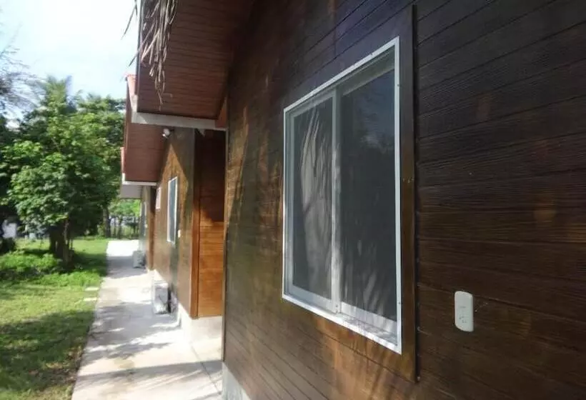 هتل Santa Bárbara Tikal