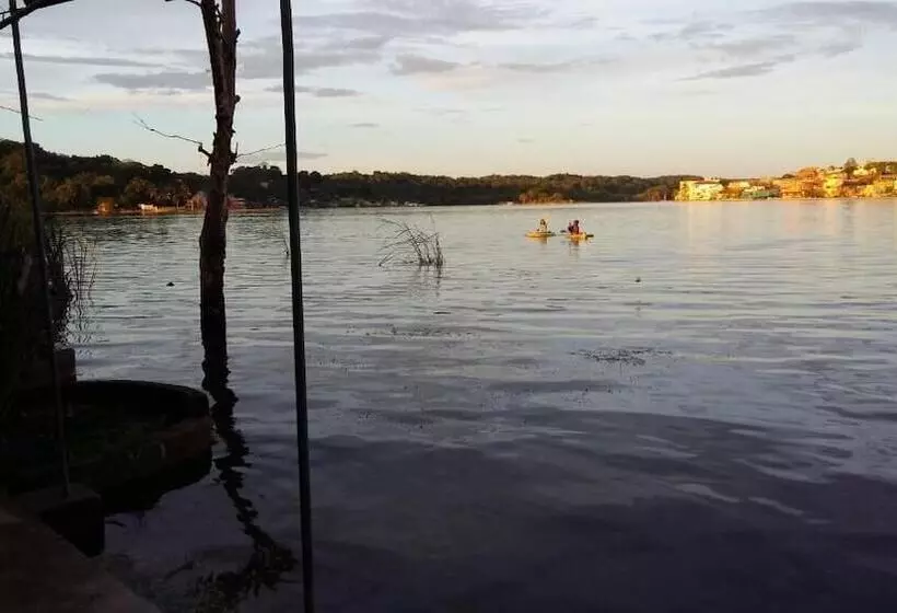 هتل Santa Bárbara Tikal