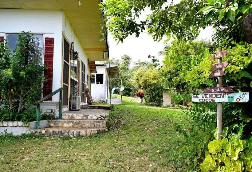 هتل Santa Bárbara Tikal