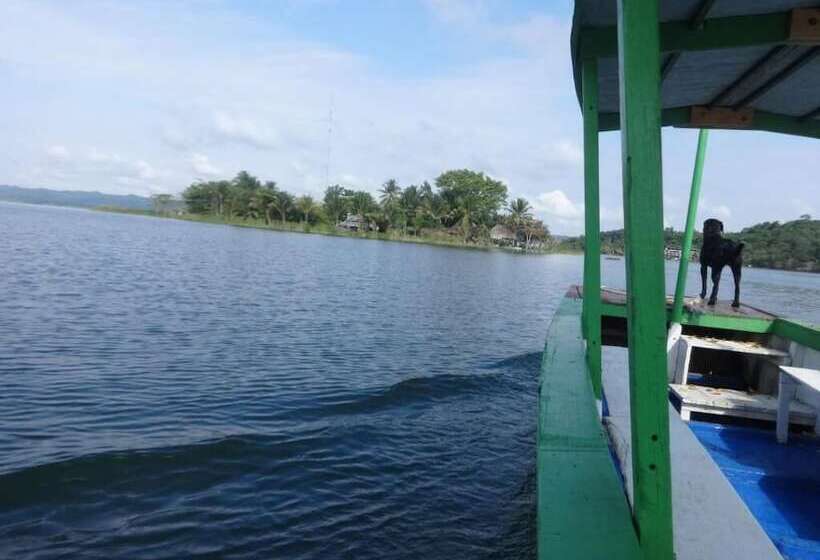 هتل Santa Bárbara Tikal