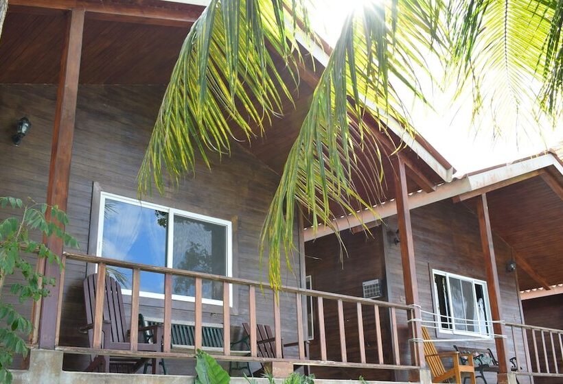 هتل Santa Bárbara Tikal