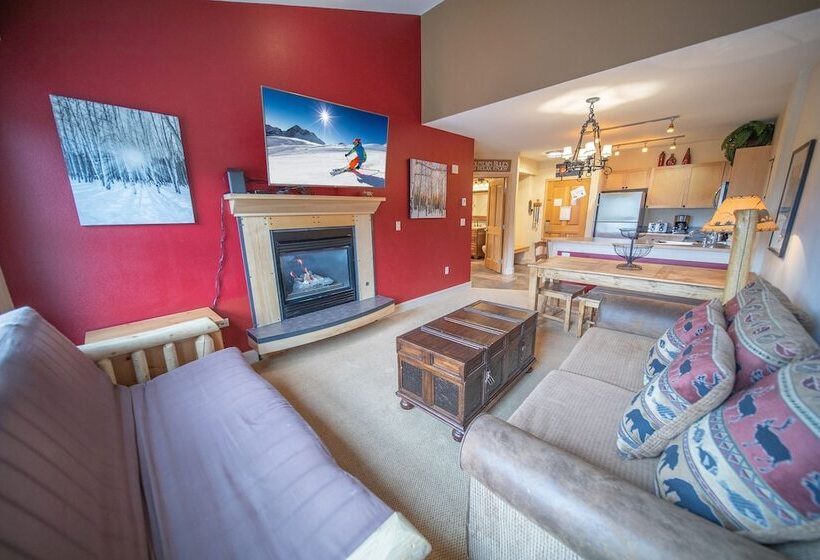 בית מלון כפרי Silver Mill 8304