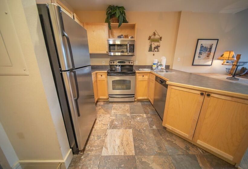 בית מלון כפרי Silver Mill 8304