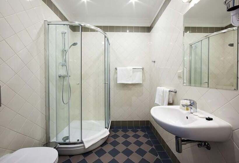 هتل Skrunda Manor