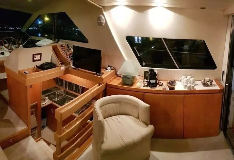 Hotelli Yacht Suite Forio Ischia