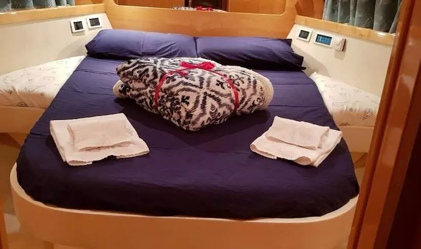 Hotelli Yacht Suite Forio Ischia