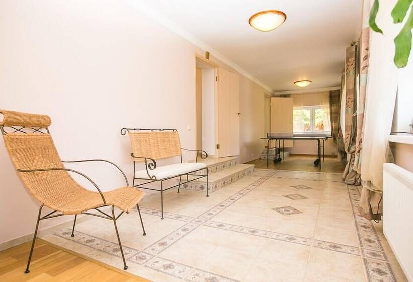 House On The Volga Zavidovo