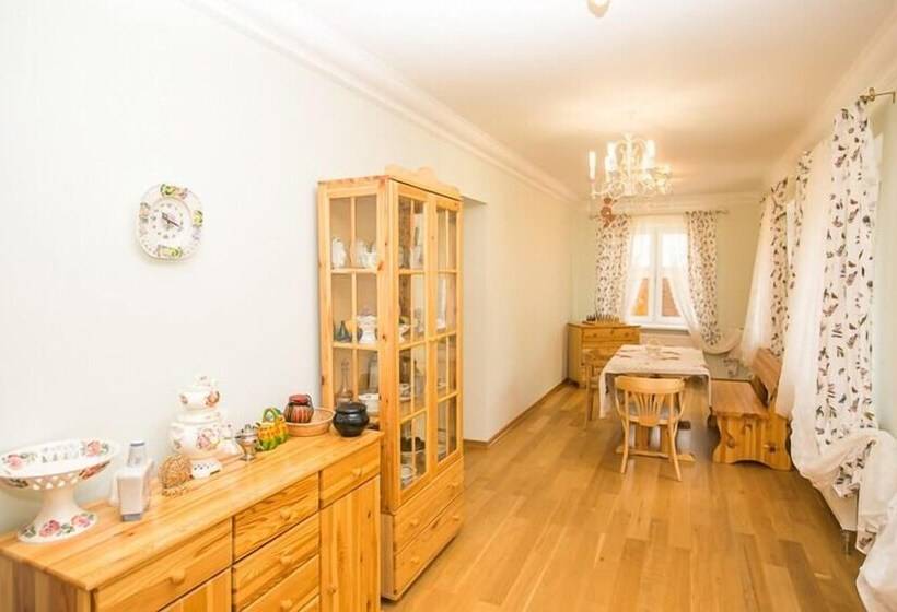 House On The Volga Zavidovo