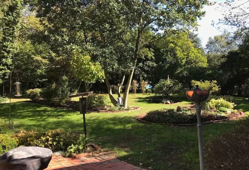 Miller Dunham House Bed & Breakfast