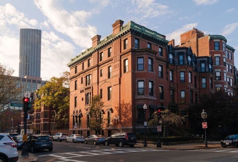 No. 284 Powered By Sonder