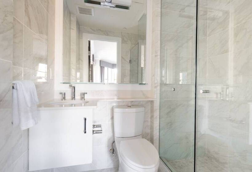 No. 284 Powered By Sonder