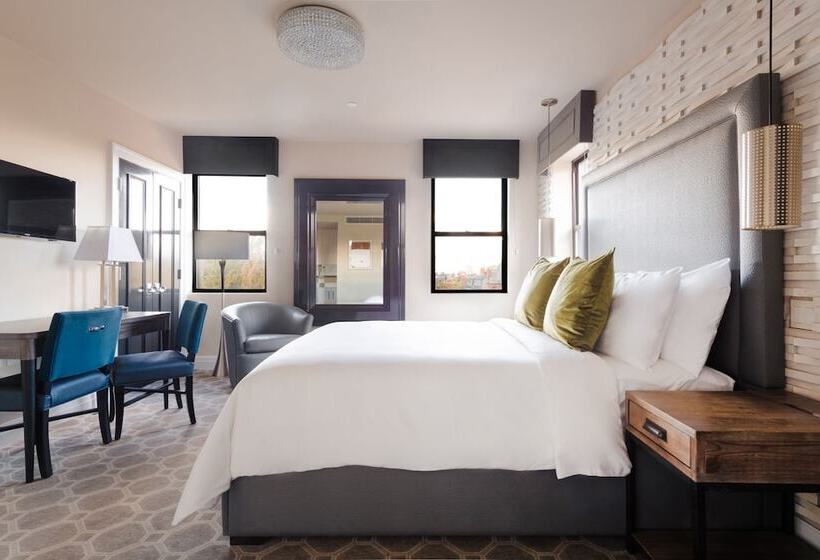 No. 284 Powered By Sonder