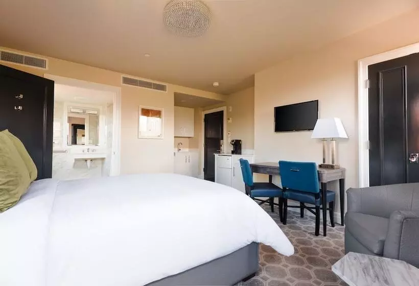 No. 284 Powered By Sonder