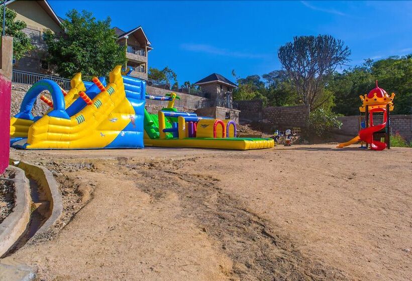 Nokras Riverine Hotel & Spa