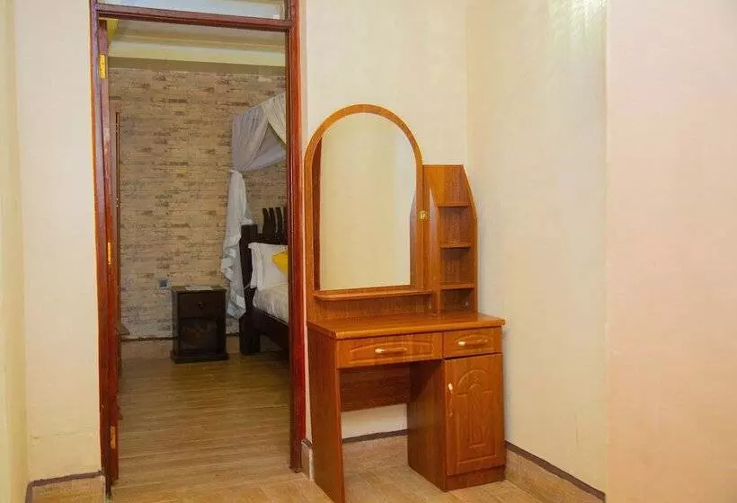 Nokras Riverine Hotel & Spa